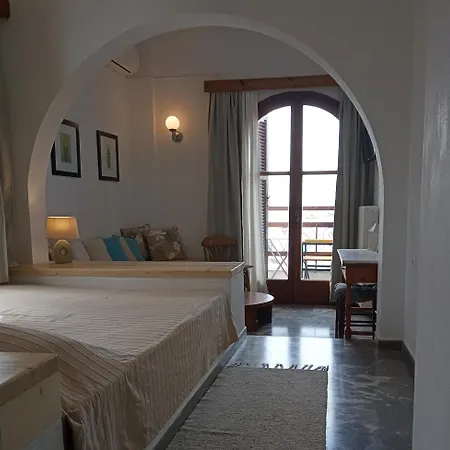Dilina - Alkioni Agios Nikolaos